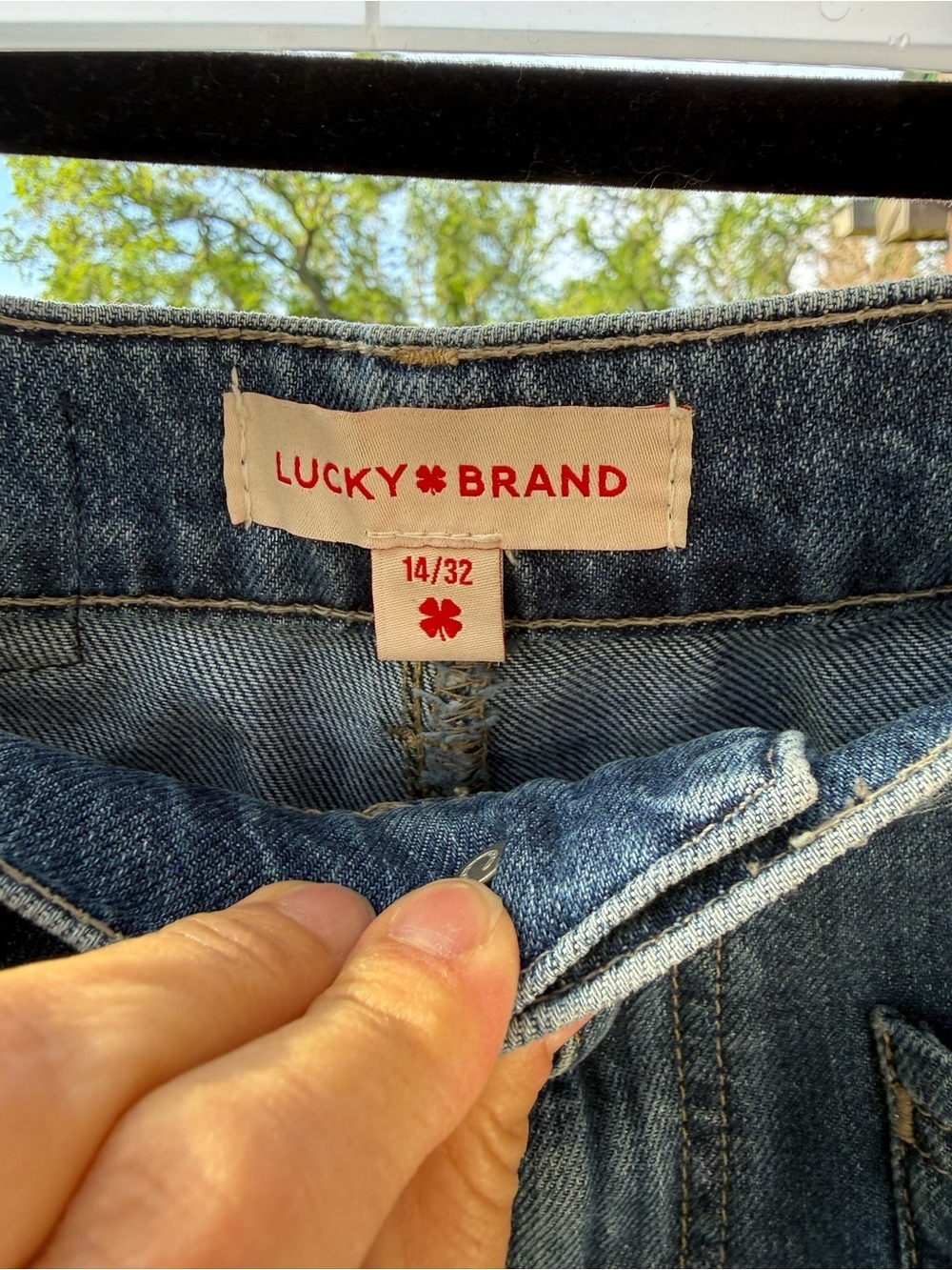 Lucky Brand Women’s Dark Blue Denim Jeans